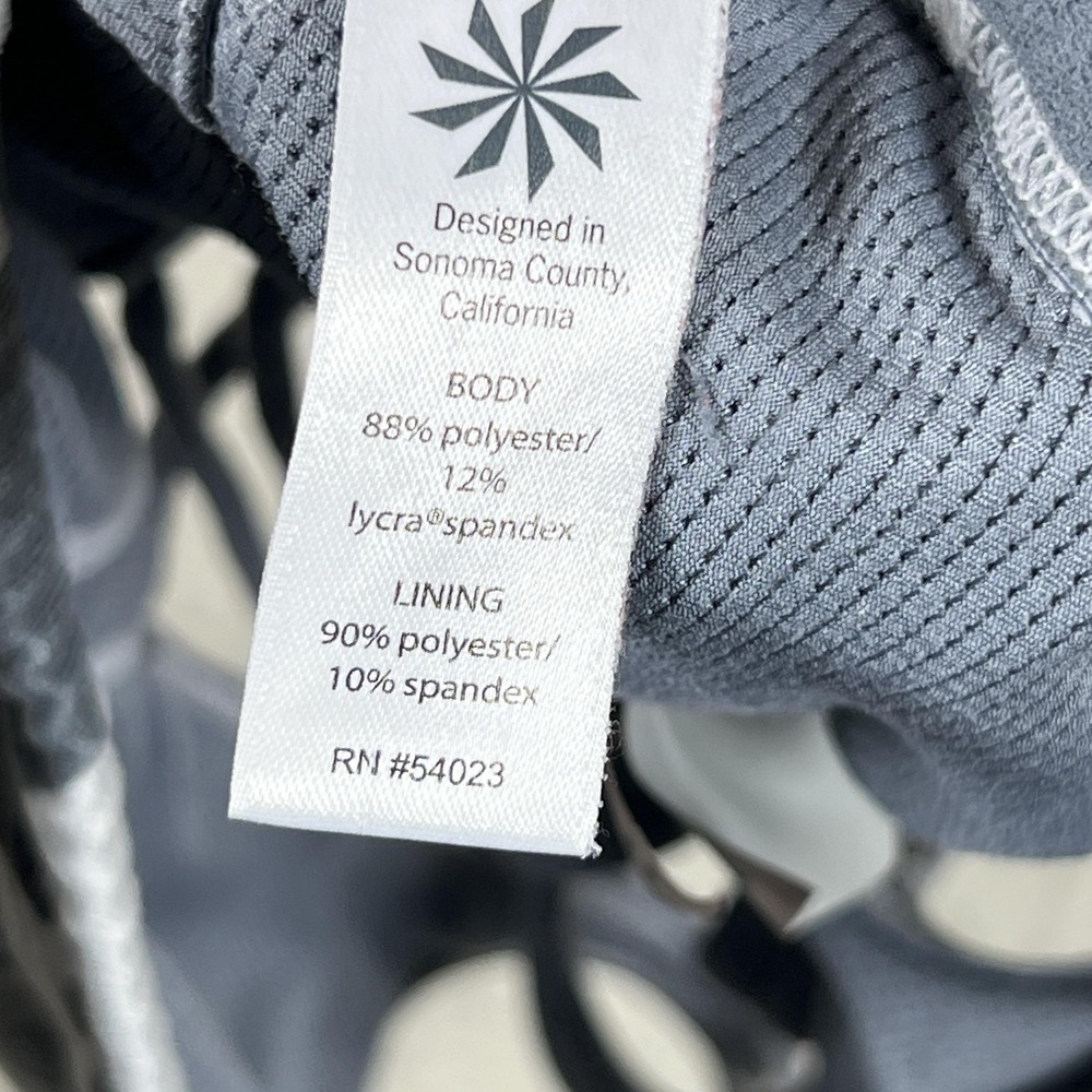 Athleta Sports Bra Womens‎ Small Gray Floral Strappy Lattice Back Pullover Yoga - Picture 3 of 8